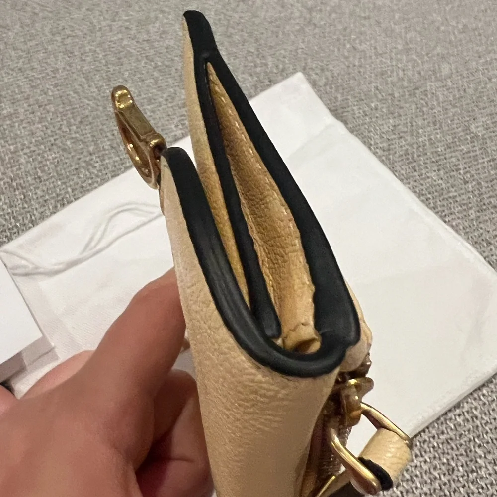 Price firm NEW Dior Beige Saddle Cosmos Zipped Card Holder